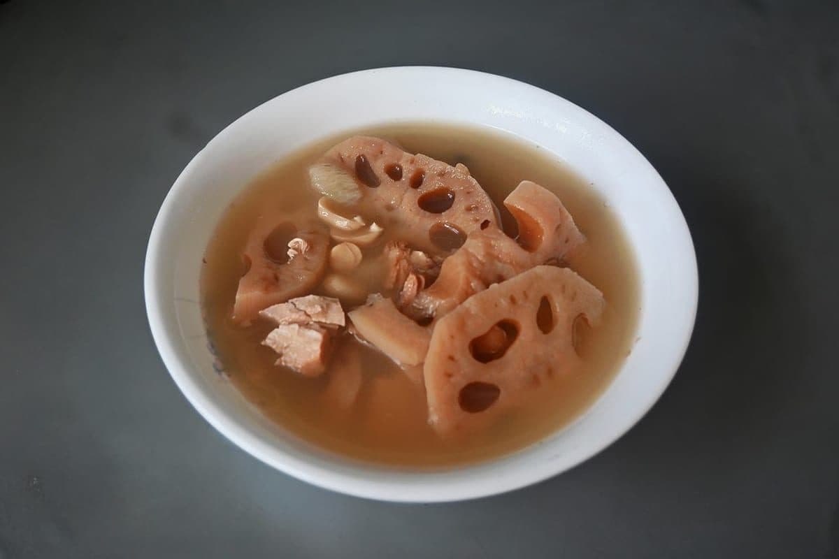 Lotus root slices
